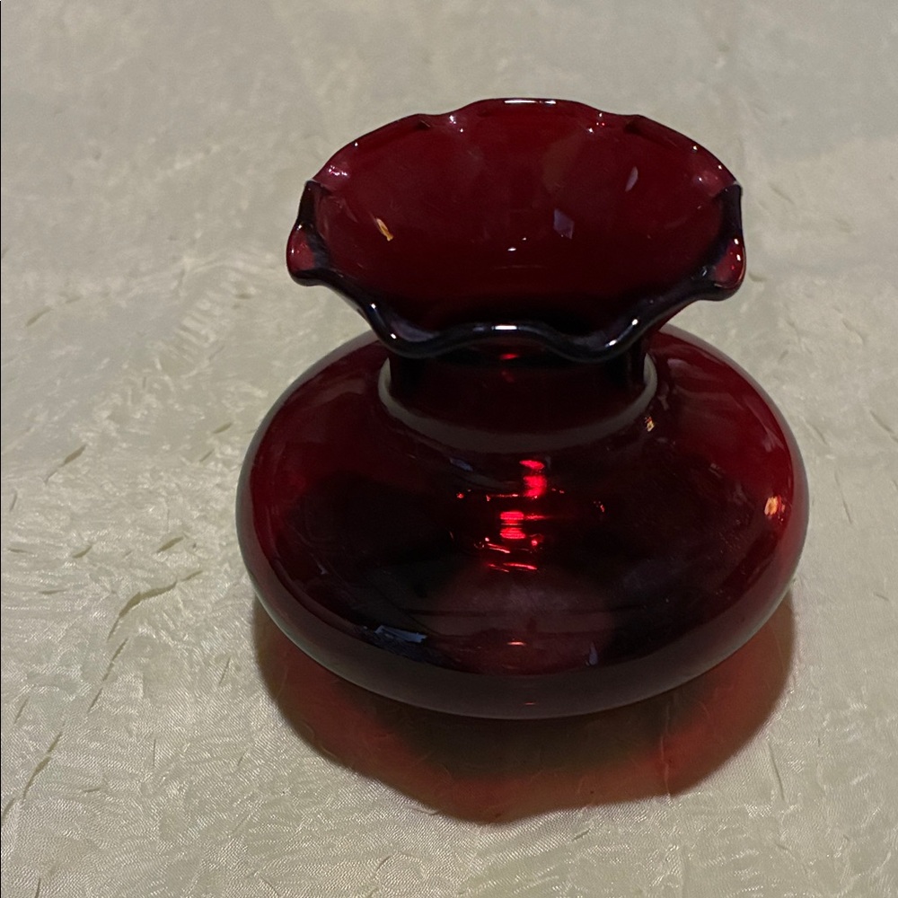 Elegant Vintage Ruby Red Small Ruffle Topped Glass Vase
